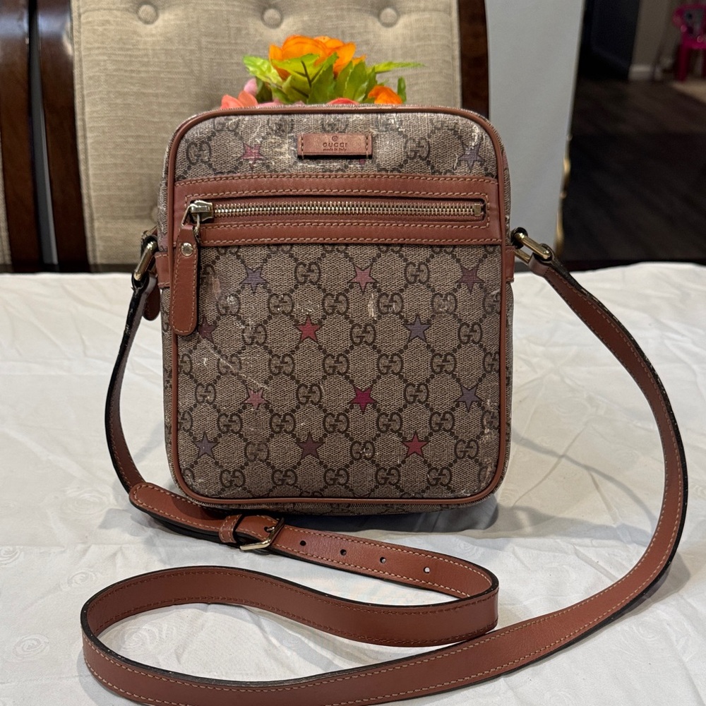 Authentic Gucci Pinkish Brown and Red Patterned Messenger Bag - Picture 1 of 16